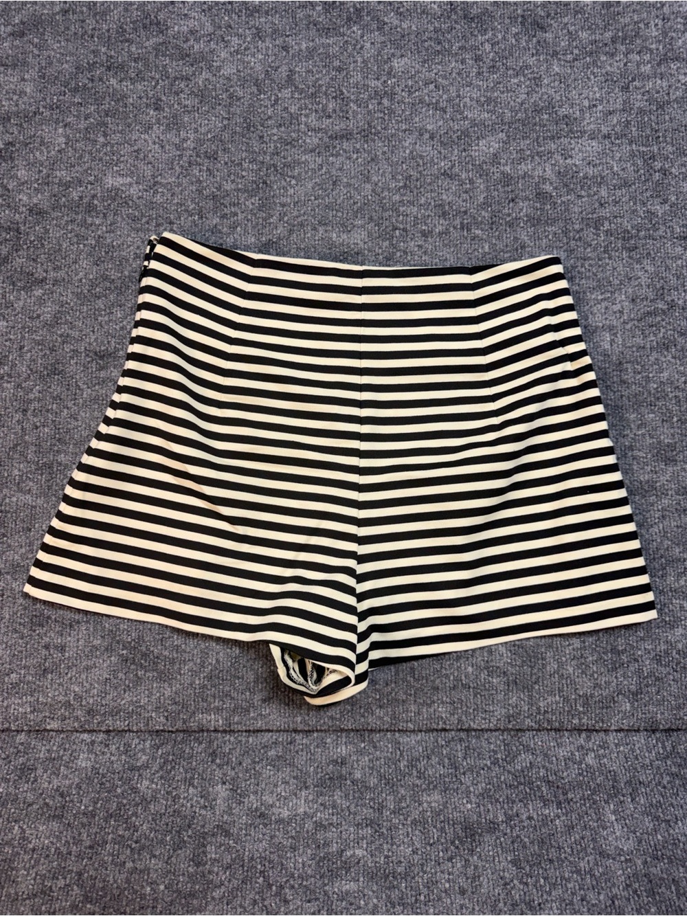 Free People Shorts - Picture 5 of 5